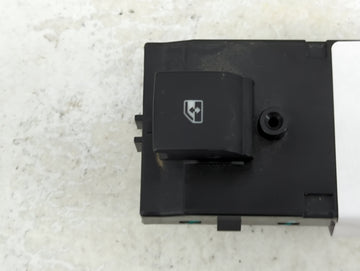 2010 Chevrolet Equinox Passenger Right Power Window Switch 13305370