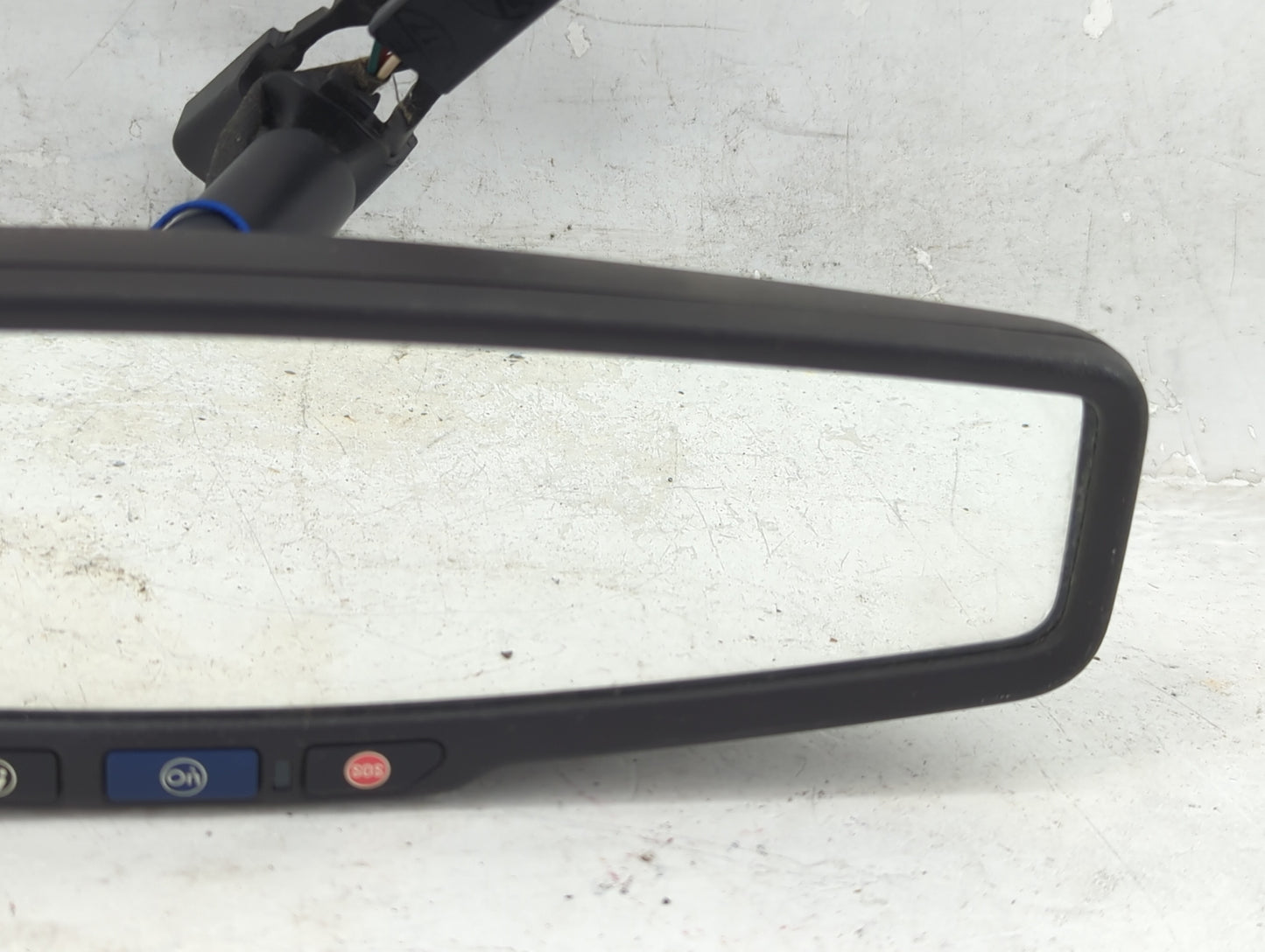 2010-2017 Chevrolet Equinox Interior Rear View Mirror Replacement OEM P/N:e11026392 Fits OEM Used Auto Parts - Oemusedautopa