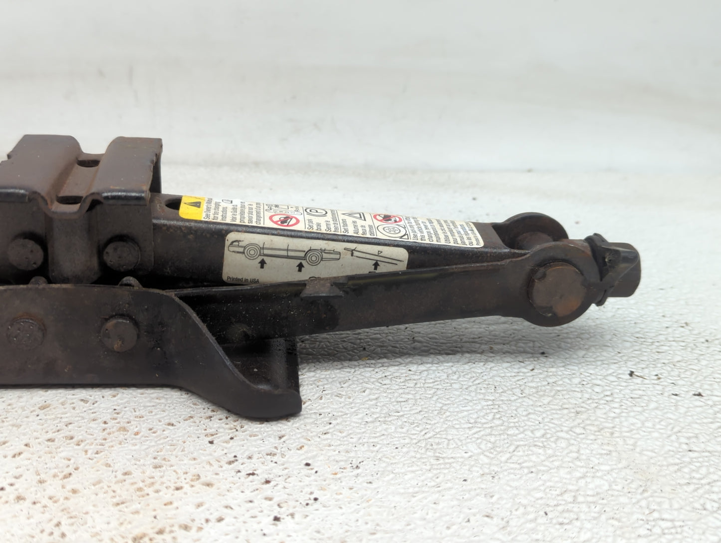 2010 Chevrolet Equinox Spare Scissor Car Jack - Oemusedautoparts1.com