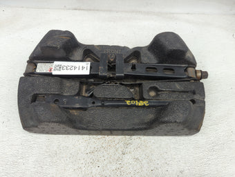 compare product 2010 Chevrolet Equinox Spare Scissor Car Jack