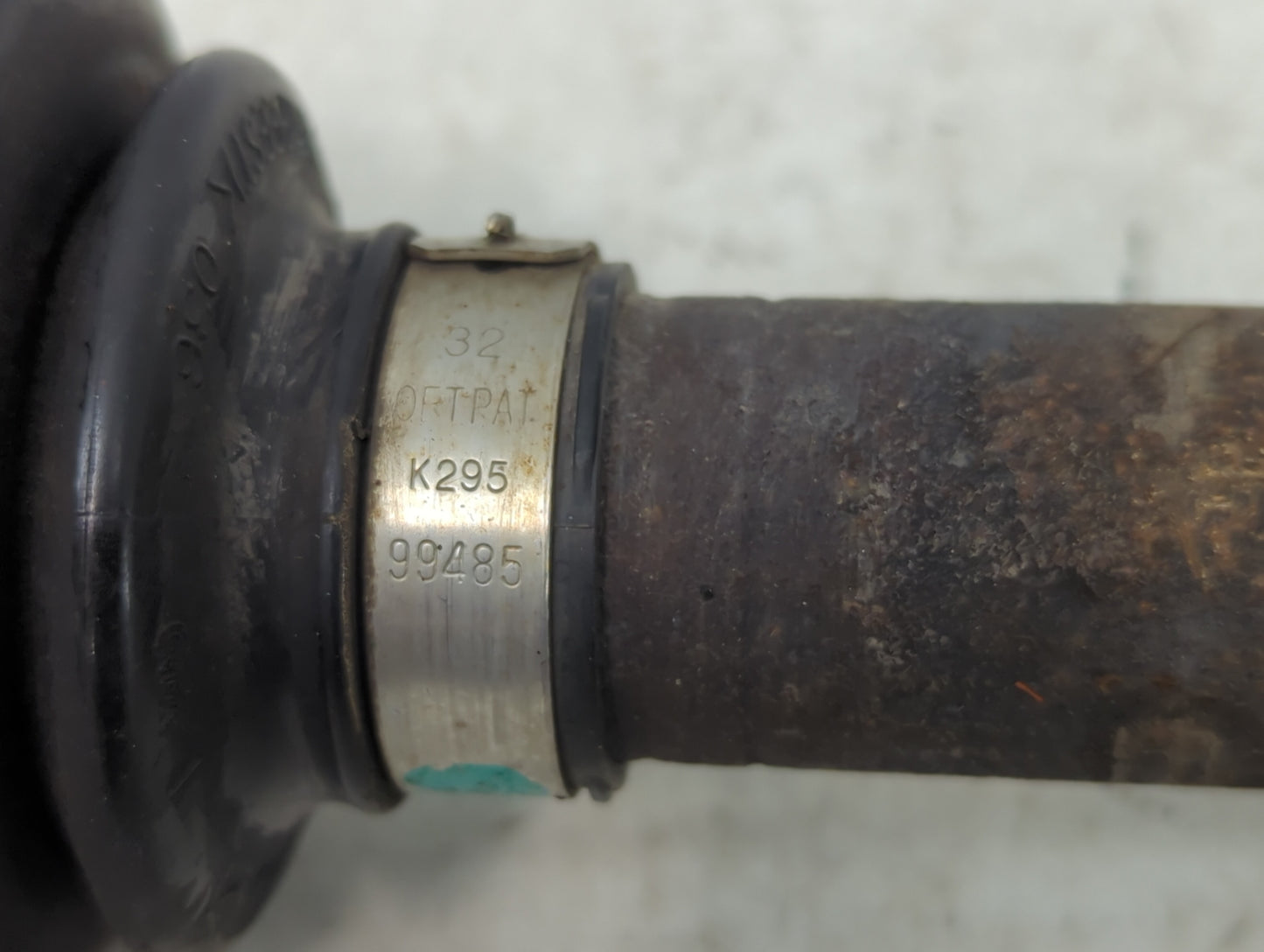 2010-2017 Chevrolet Equinox Axle Shaft Front Passenger Cv C/v - Oemusedautoparts1.com