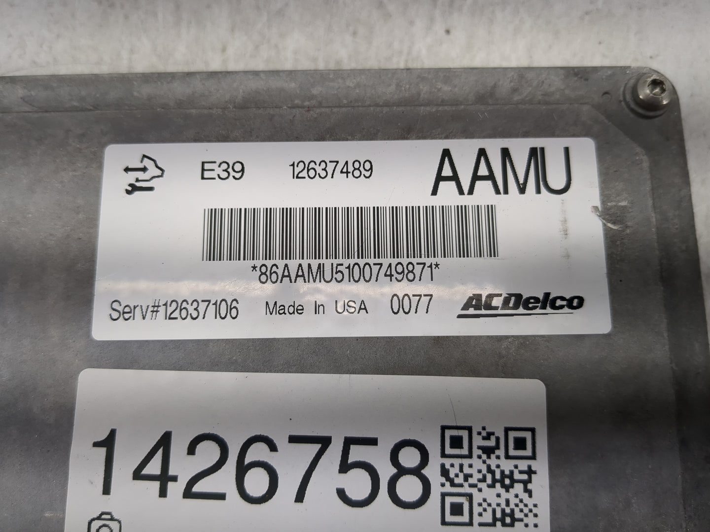 2010-2011 Chevrolet Equinox PCM Engine Control Computer ECU ECM PCU OEM P/N:12637489 Fits Fits 2010 2011 2012 2013 OEM Used 