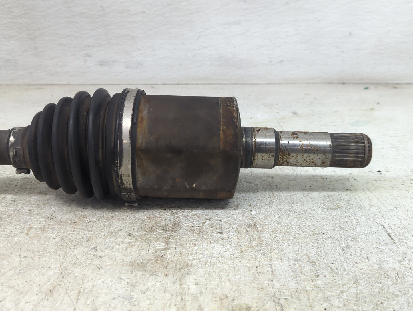 2010-2017 Chevrolet Equinox Axle Shaft Front Driver Cv C/v - Oemusedautoparts1.com