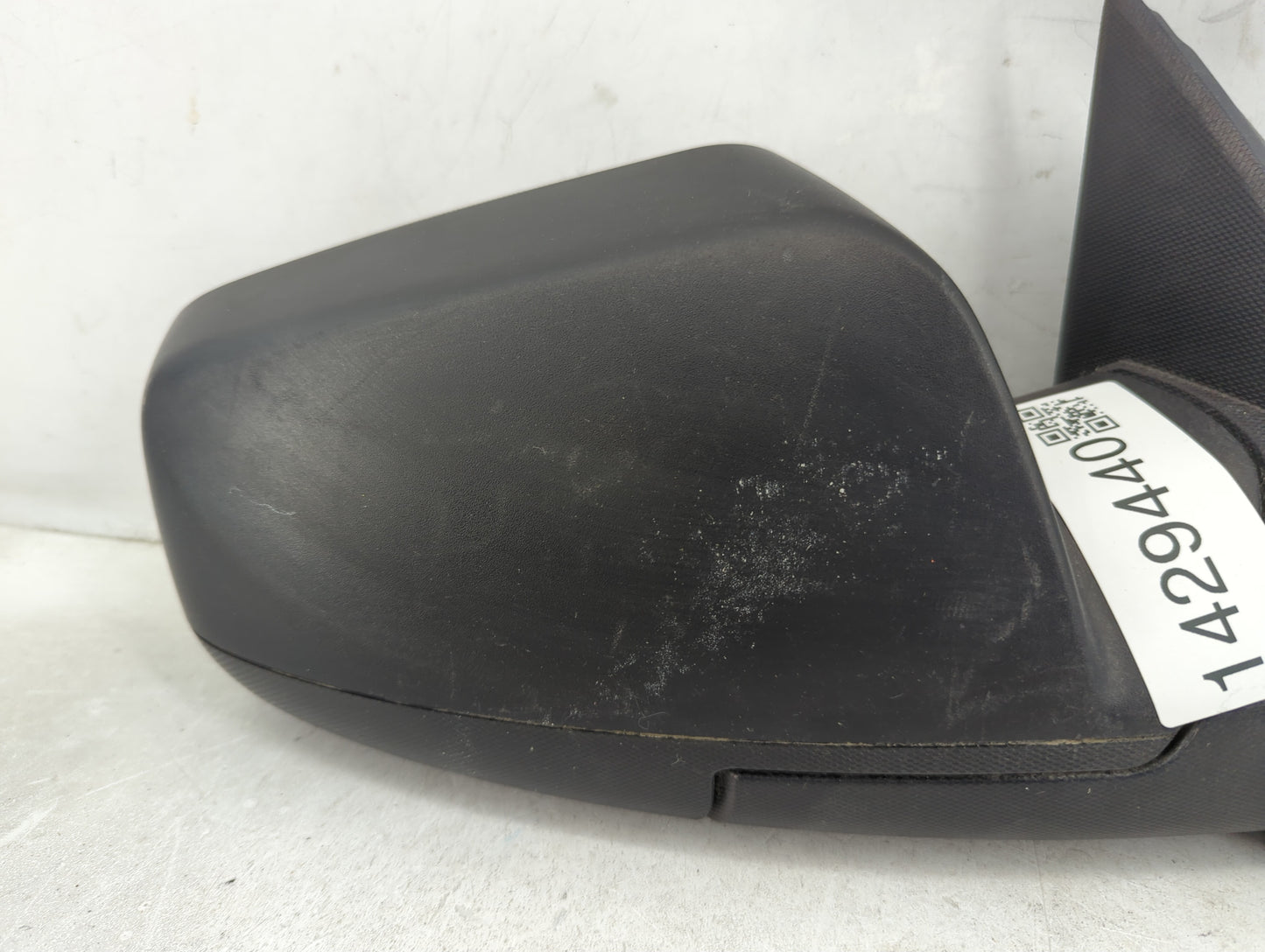 2010-2011 Chevrolet Equinox Passenger Side View Mirror - Right Door Mirror OEM Used - Oemusedautoparts1.com