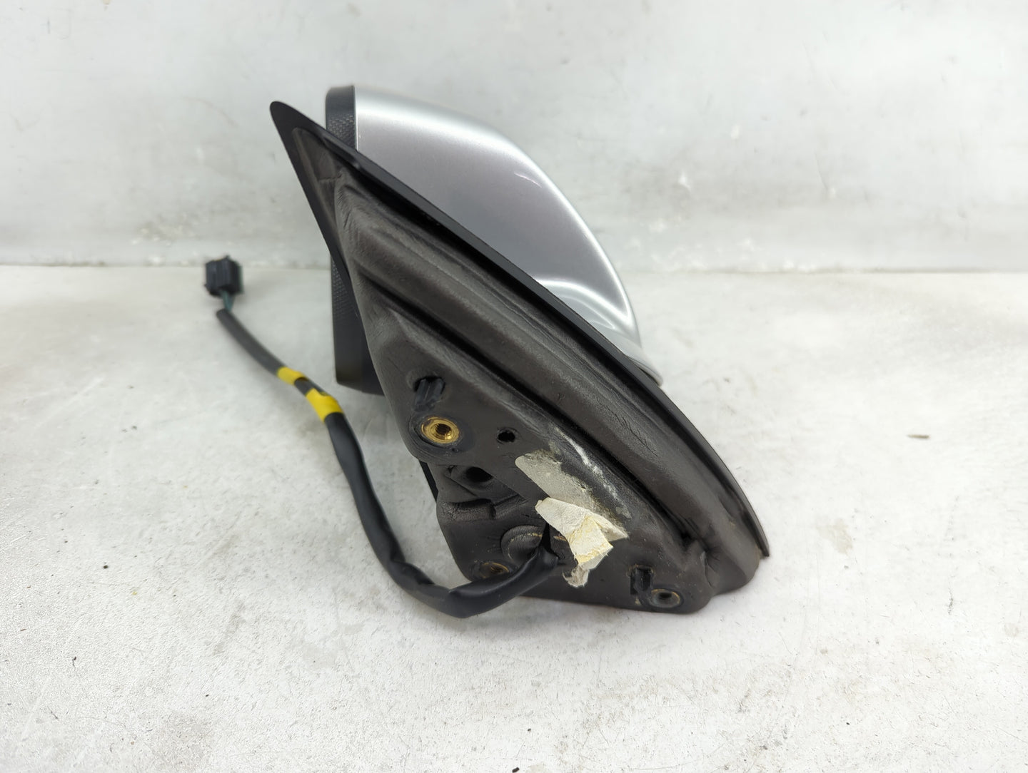 2010-2011 Chevrolet Equinox Driver Side View Mirror - Left Door Mirror OEM Used - Oemusedautoparts1.com