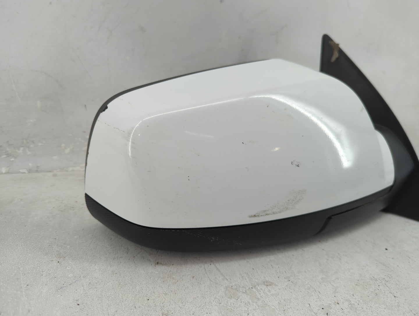 2010-2011 Chevrolet Equinox Passenger Side View Mirror - Right Door Mirror OEM Used - Oemusedautoparts1.com