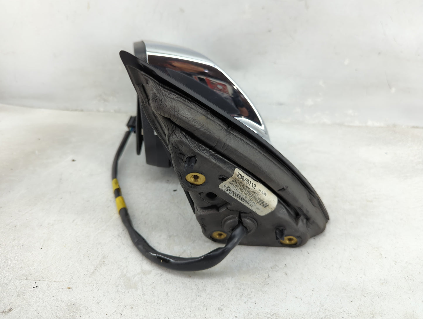 2010-2011 Chevrolet Equinox Driver Side View Mirror - Left Door Mirror OEM Used - Oemusedautoparts1.com