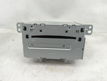 2010 Chevrolet Equinox Radio AM FM Cd Player Receiver Replacement P/N:20907419 CQ-FG5960YC Fits Fits 2011 OEM Used Auto Part