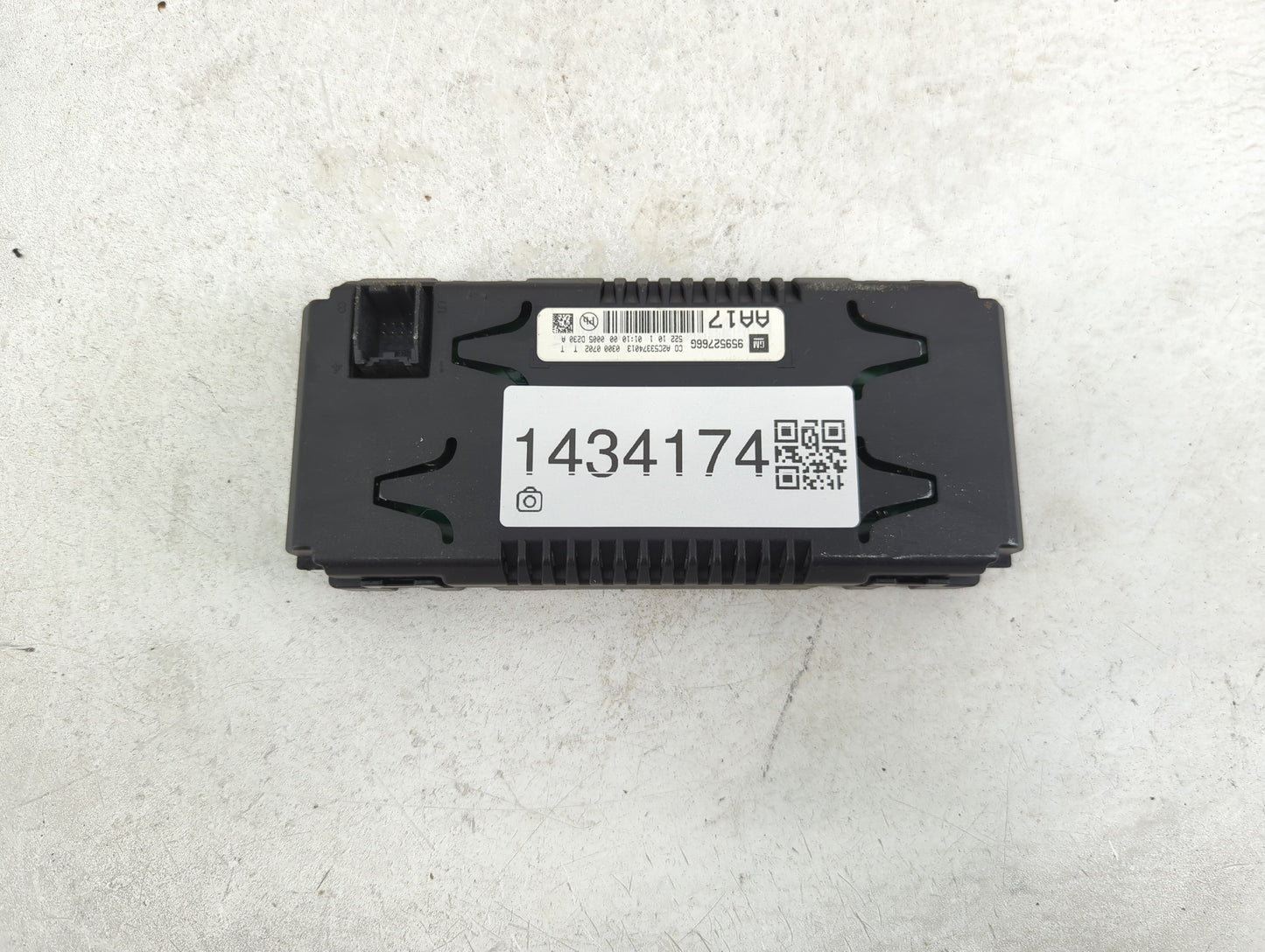 2010-2015 Chevrolet Equinox Information Display Screen - Oemusedautoparts1.com