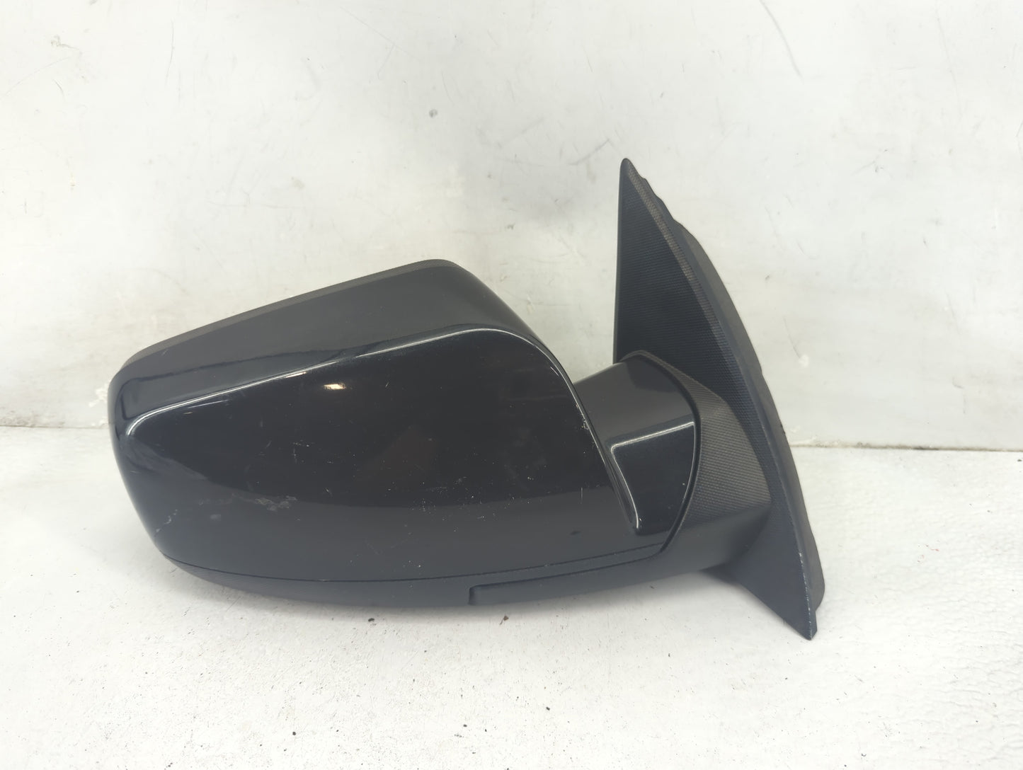 2010-2011 Chevrolet Equinox Passenger Side View Mirror - Right Door Mirror OEM Used - Oemusedautoparts1.com