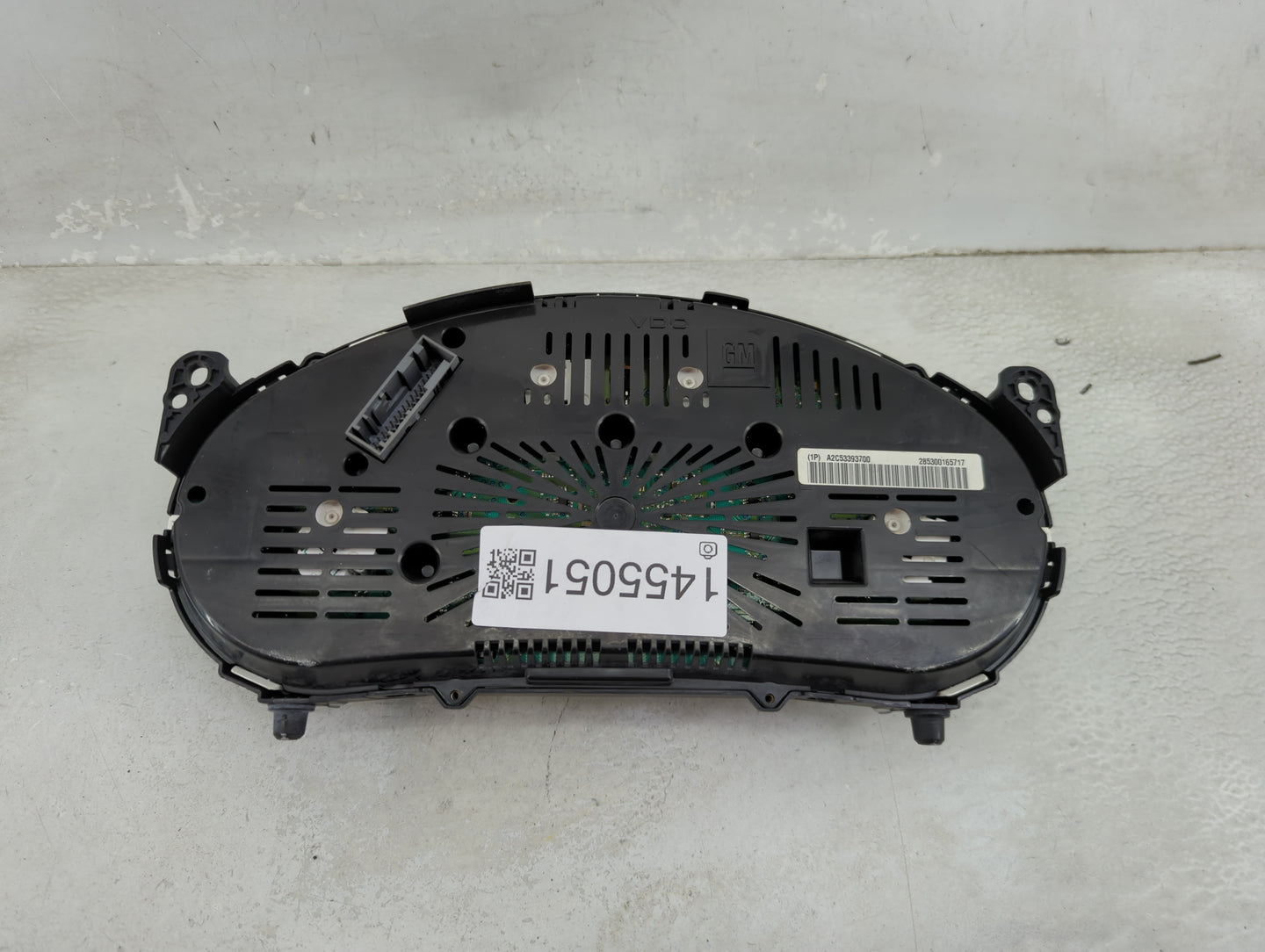 2010 Chevrolet Equinox Instrument Cluster Speedometer Gauges P/N:A2C53393700 285300165717 Miles: Fits OEM Used Auto Parts - 