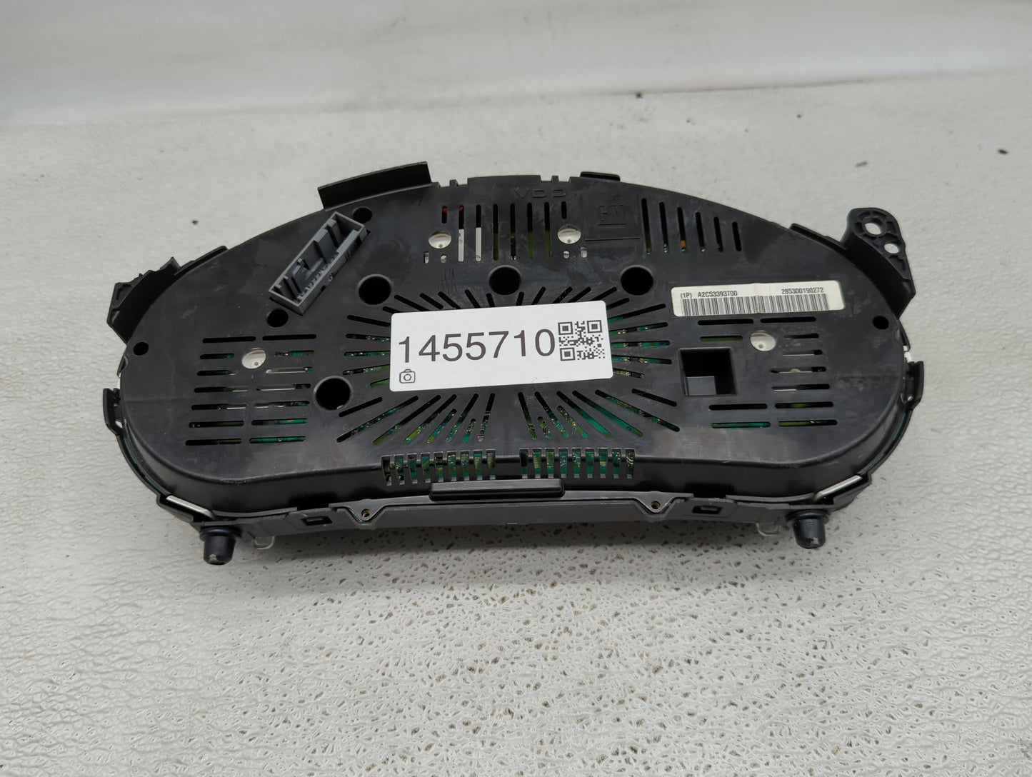 2010 Chevrolet Equinox Instrument Cluster Speedometer Gauges P/N:20919738 Miles: Fits OEM Used Auto Parts - Oemusedautoparts