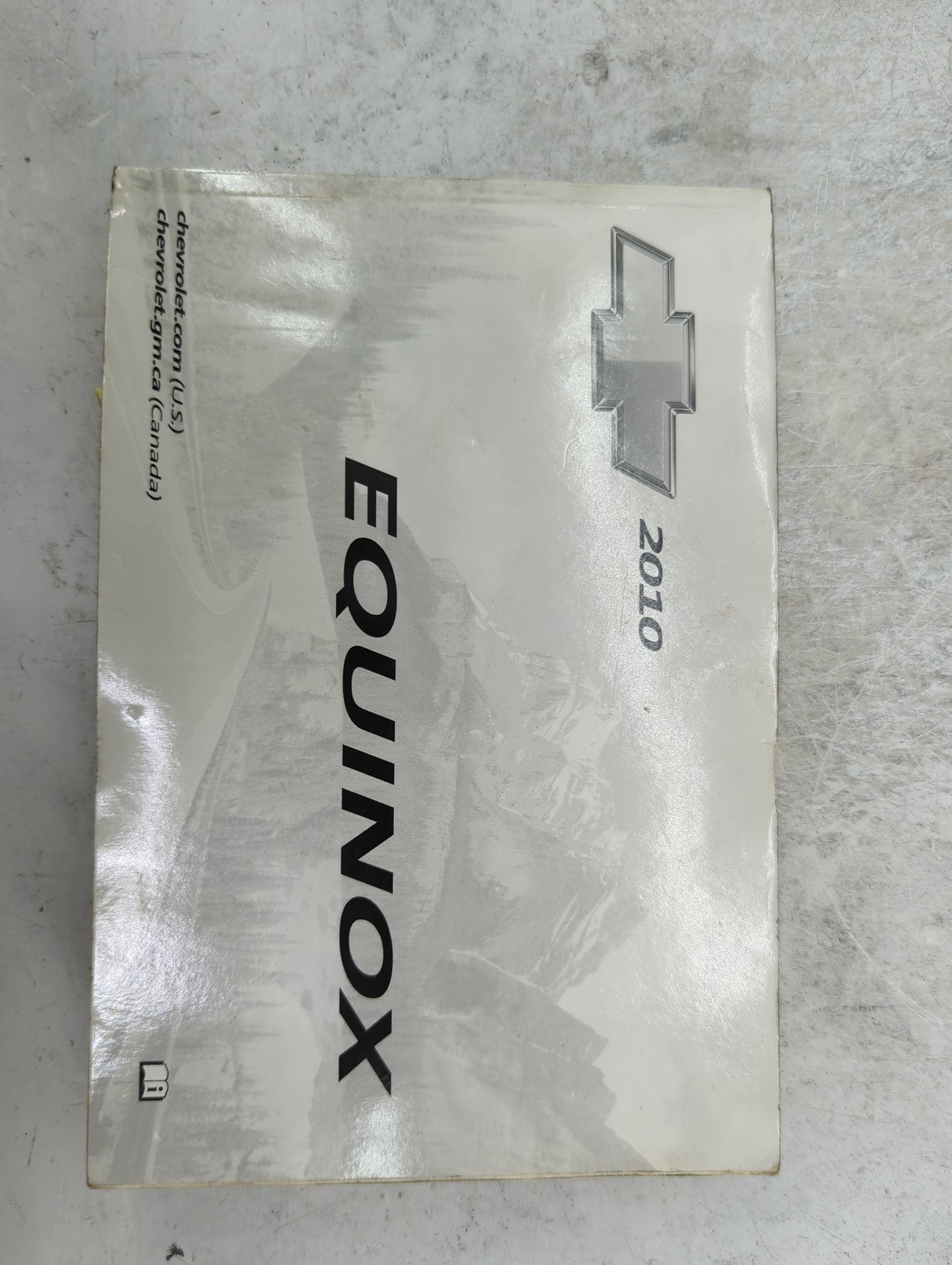 2010 Chevrolet Equinox Owners Manual Book Guide P/N:25798562 OEM Used Auto Parts - Oemusedautoparts1.com