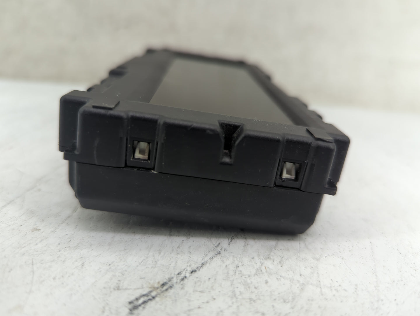 2010-2011 Chevrolet Equinox Radio AM FM Cd Player Receiver Replacement P/N:95952766G Fits Fits 2010 2011 OEM Used Auto Parts