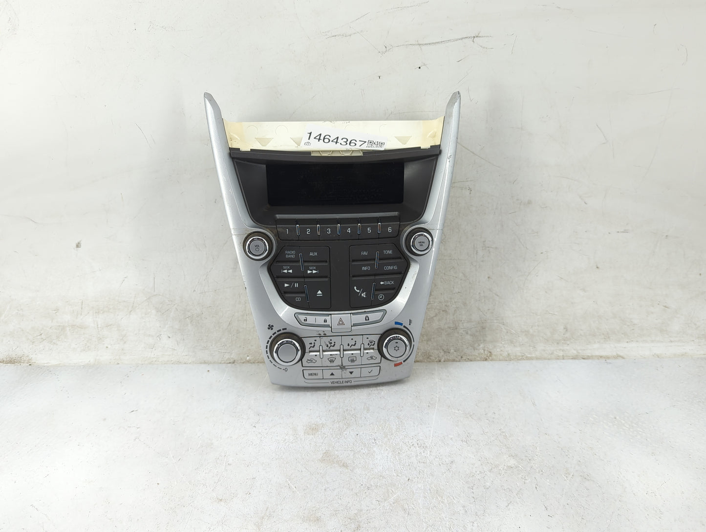 2010-2011 Chevrolet Equinox Radio Control Panel 1464367 - Oemusedautoparts1.com