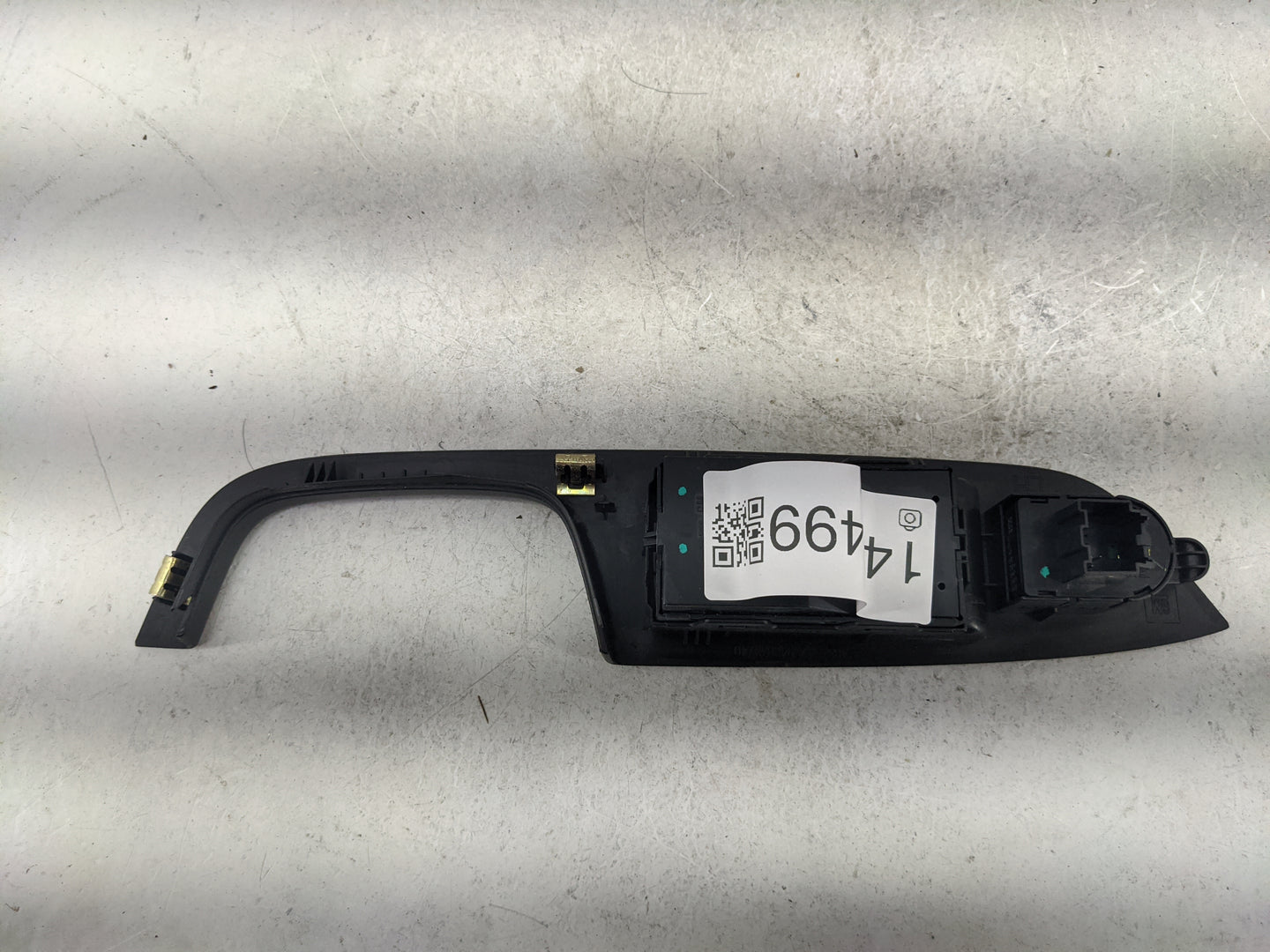 2010-2017 Chevrolet Equinox Master Power Window Switch Replacement Driver Side Left P/N:25946838 Fits OEM Used Auto Parts - 