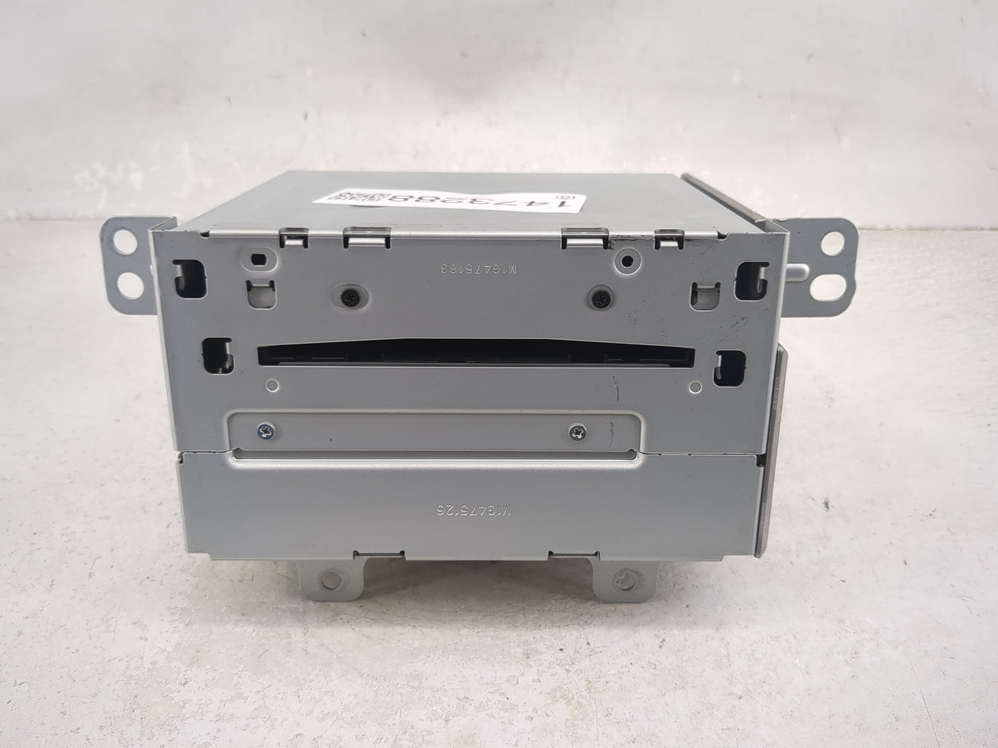 2010 Chevrolet Equinox Radio AM FM Cd Player Receiver Replacement P/N:20854719 Fits Fits 2011 OEM Used Auto Parts - Oemuseda