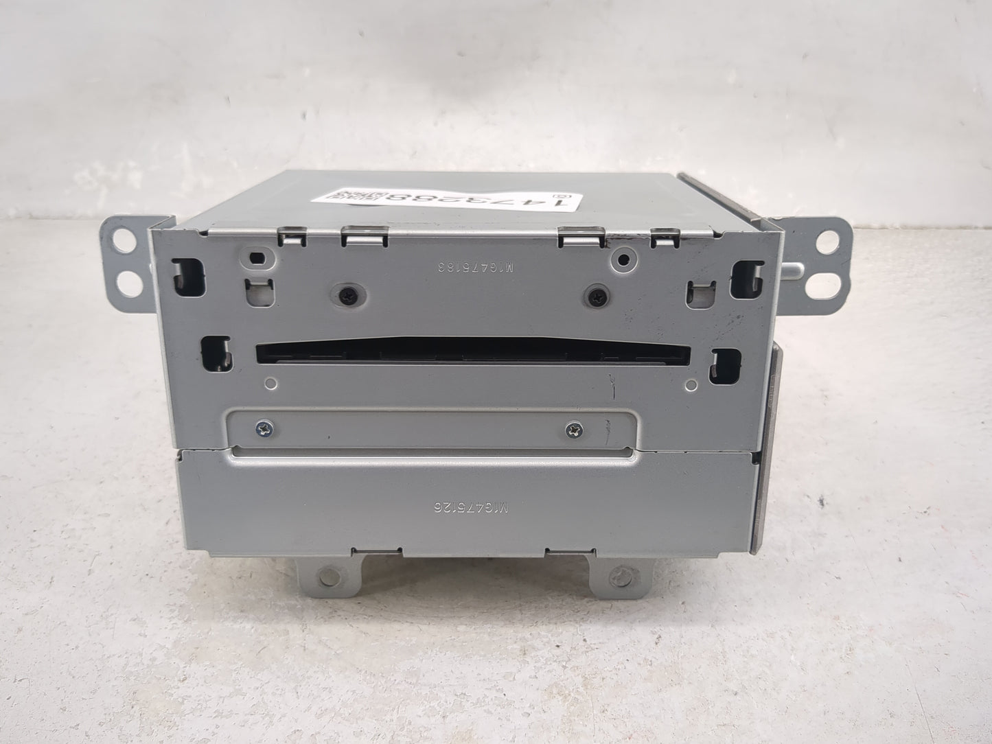 2010 Chevrolet Equinox Radio AM FM Cd Player Receiver Replacement P/N:20854719 Fits Fits 2011 OEM Used Auto Parts - Oemuseda
