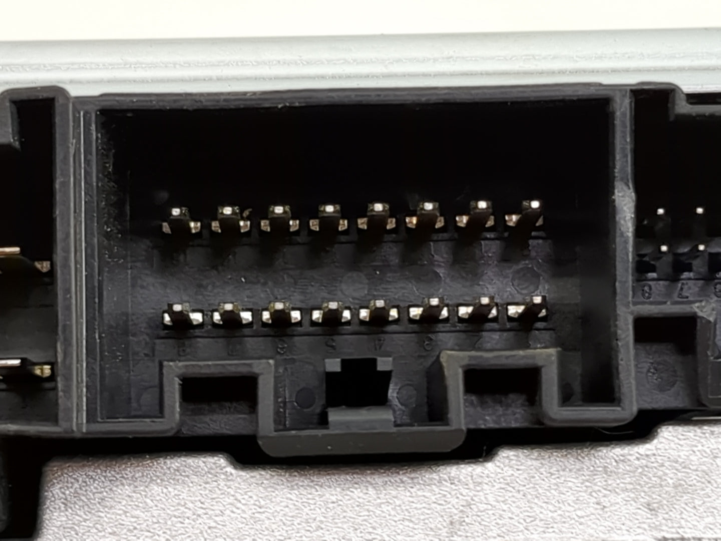 2010-2017 Chevrolet Equinox Radio Speaker Amplifier 1474775 - Oemusedautoparts1.com