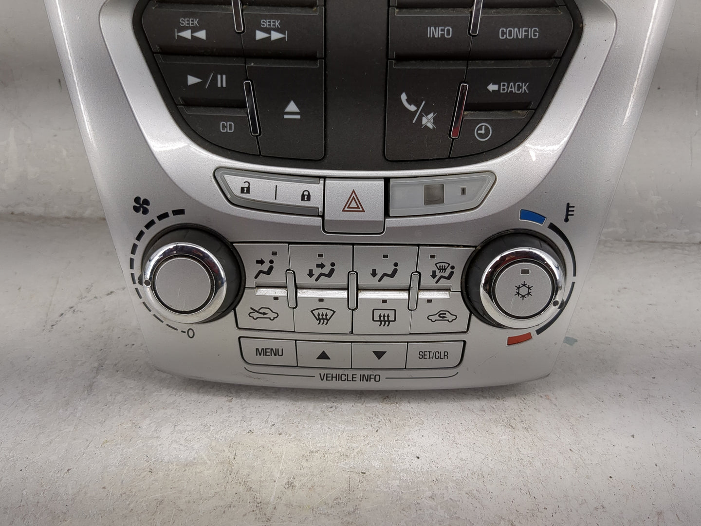 2010 Chevrolet Equinox Climate Control Module Temperature AC/Heater Replacement P/N:22766834 90025-295/0006, 12693-720 Fits 