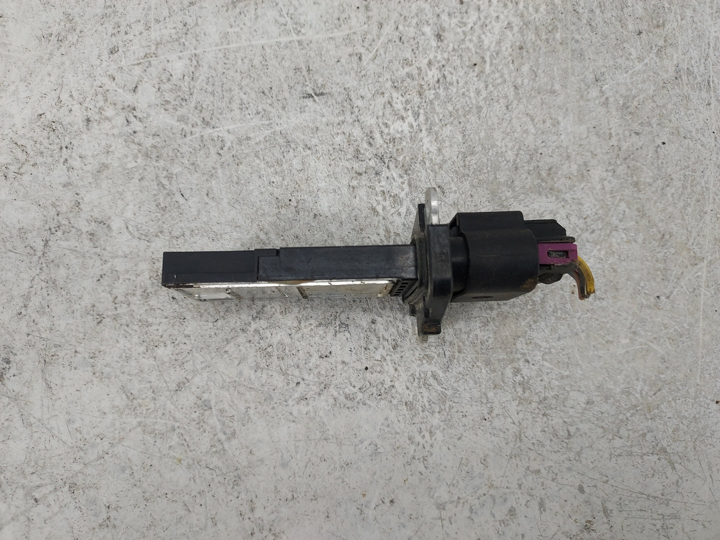 2010-2011 Chevrolet Equinox Mass Air Flow Meter Maf 1486070 - Oemusedautoparts1.com