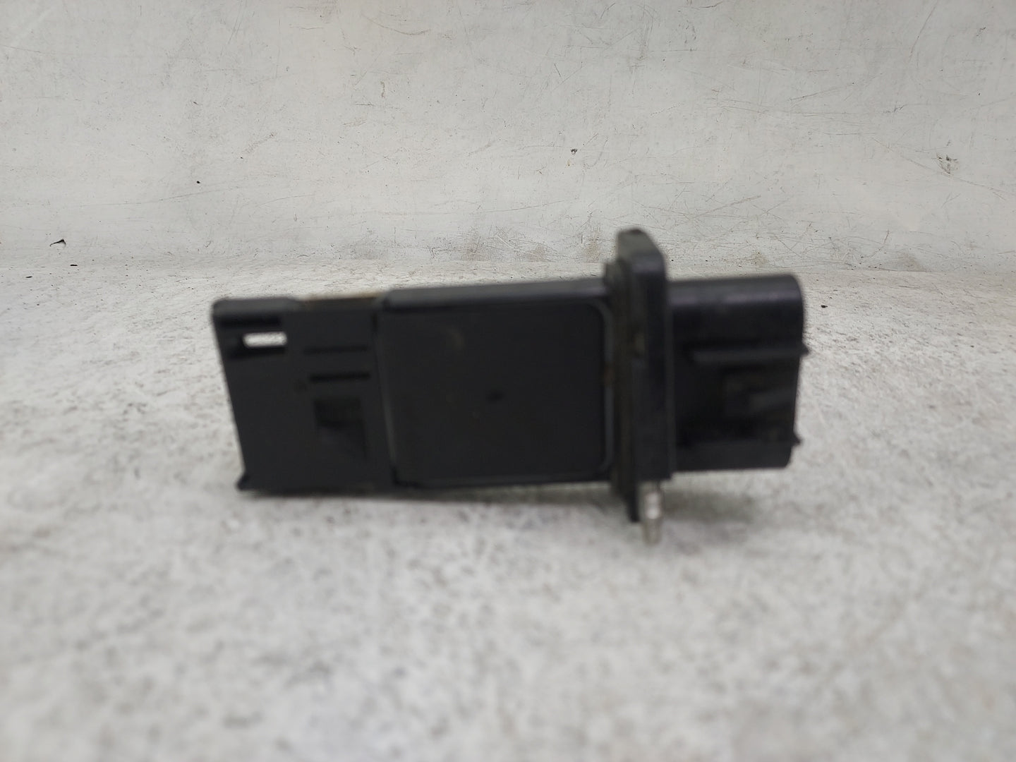 2010-2011 Chevrolet Equinox Mass Air Flow Meter Maf 1486589 - Oemusedautoparts1.com