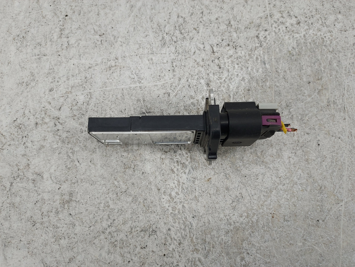 2010-2011 Chevrolet Equinox Mass Air Flow Meter Maf 1487335 - Oemusedautoparts1.com