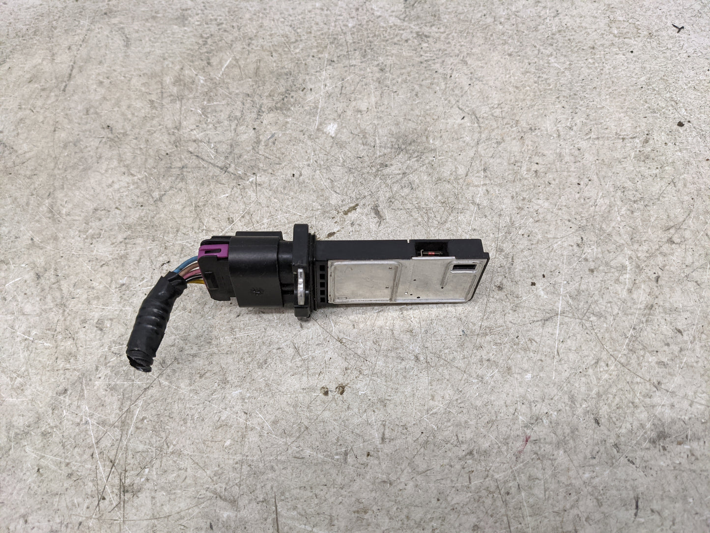 2010-2011 Chevrolet Equinox Mass Air Flow Meter Maf 1487460 - Oemusedautoparts1.com