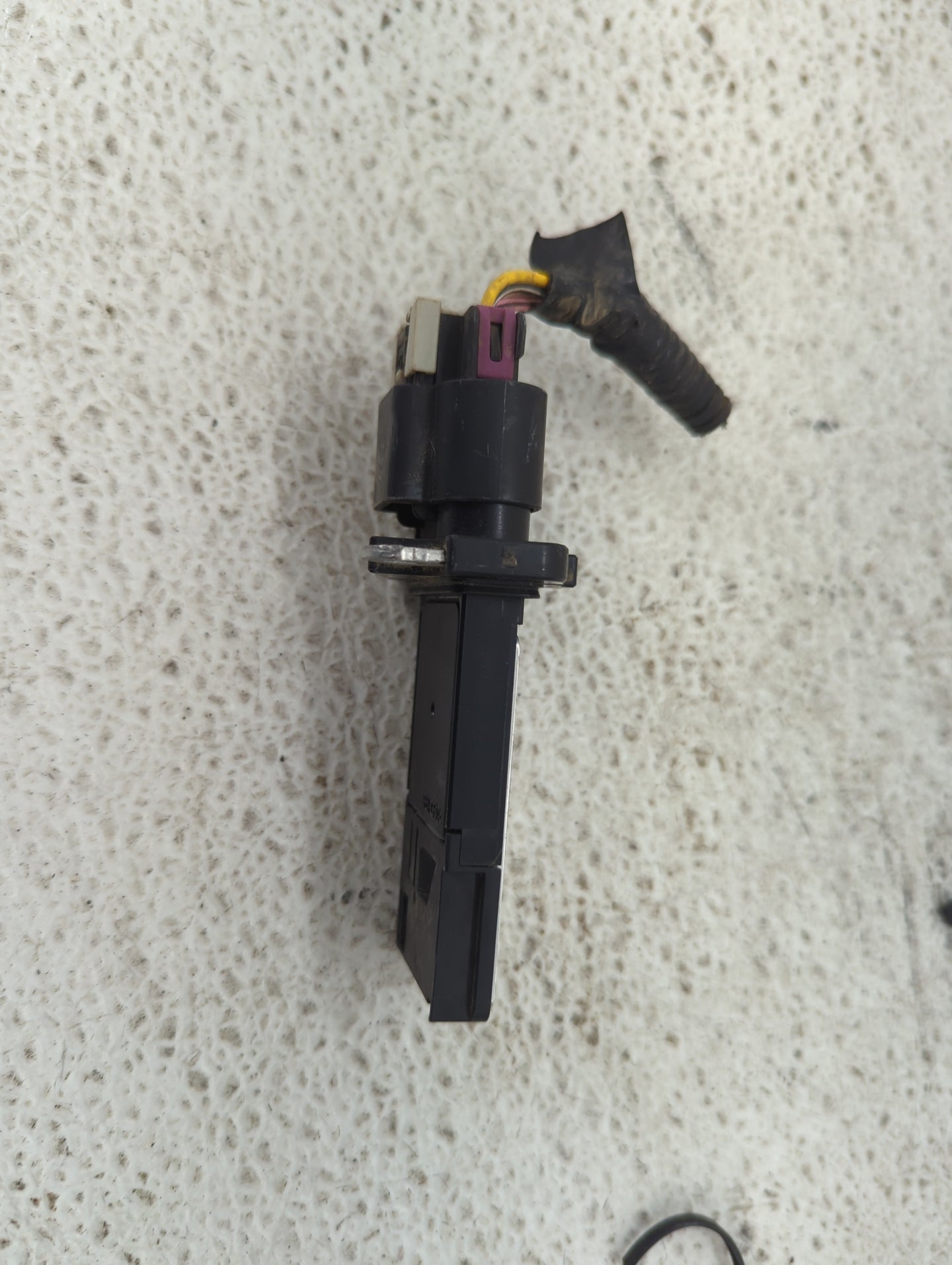 2010-2011 Chevrolet Equinox Mass Air Flow Meter Maf 1487891 - Oemusedautoparts1.com