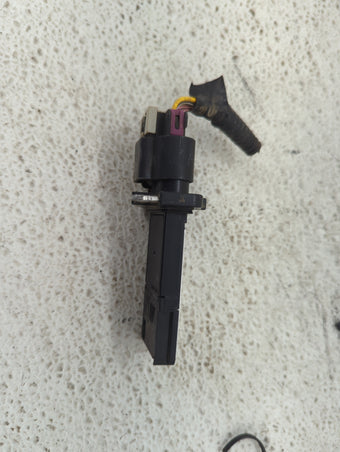 compare product 2010-2011 Chevrolet Equinox Mass Air Flow Meter Maf 1487891