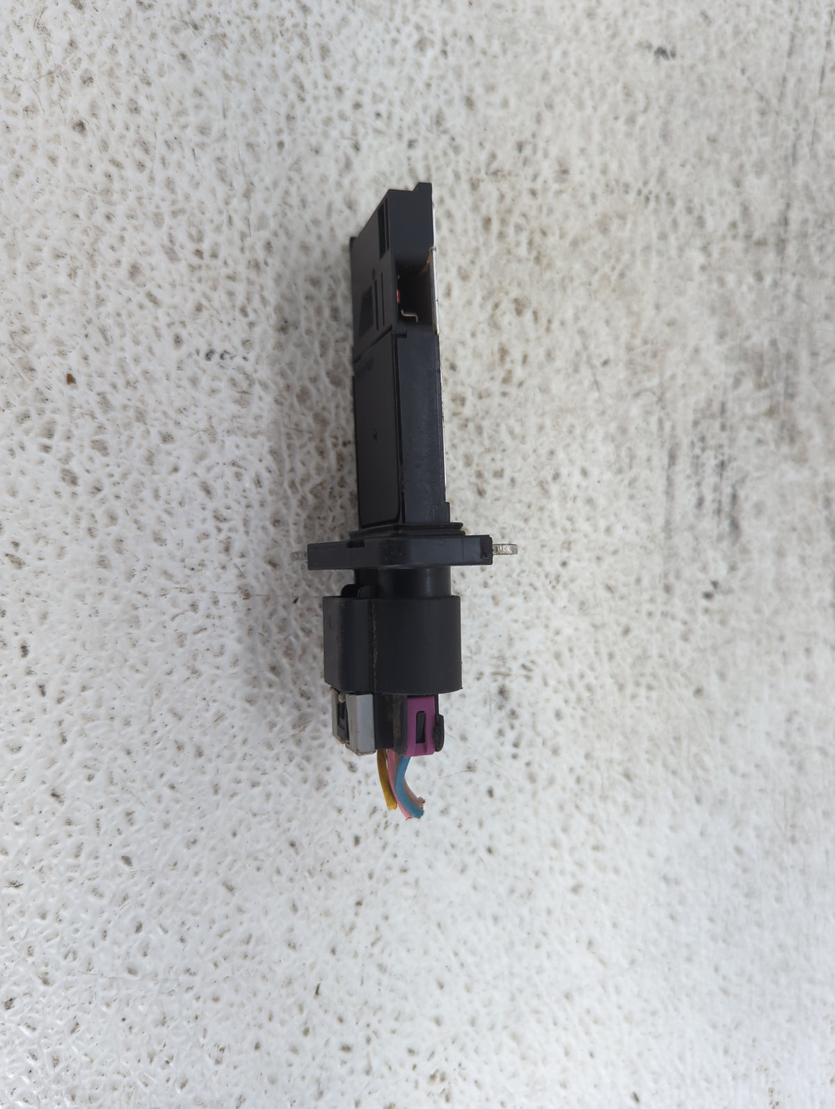 2010-2011 Chevrolet Equinox Mass Air Flow Meter Maf Sensor 1487920 - Oemusedautoparts1.com