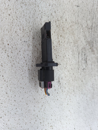 compare product 2010-2011 Chevrolet Equinox Mass Air Flow Meter Maf 1487920