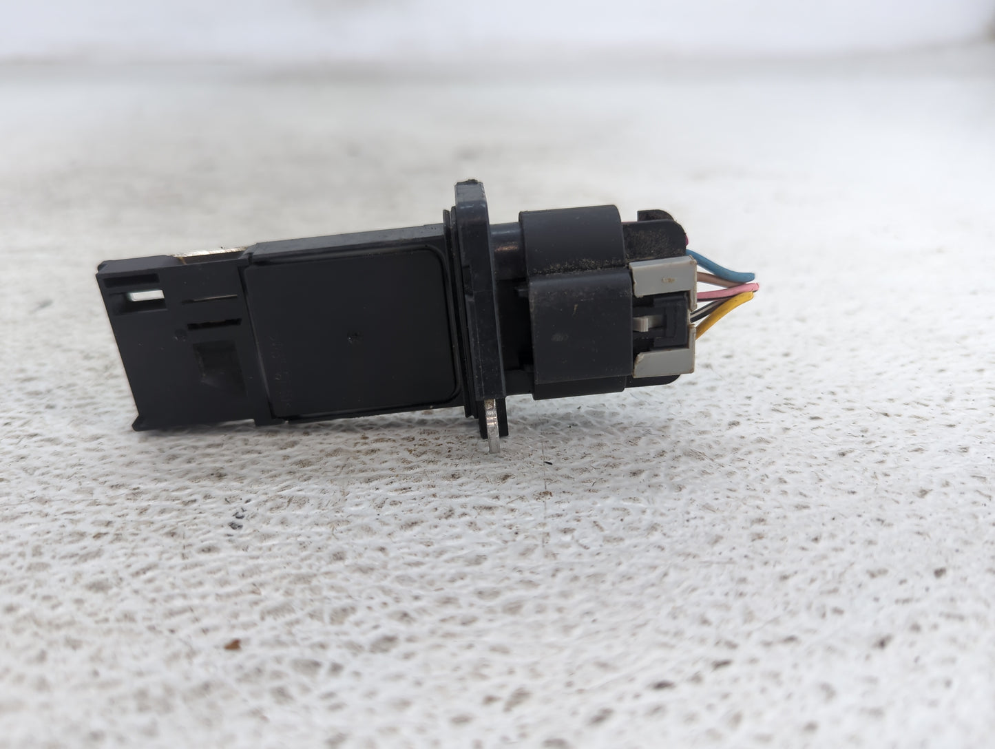 2010-2011 Chevrolet Equinox Mass Air Flow Meter Maf 1487920 - Oemusedautoparts1.com