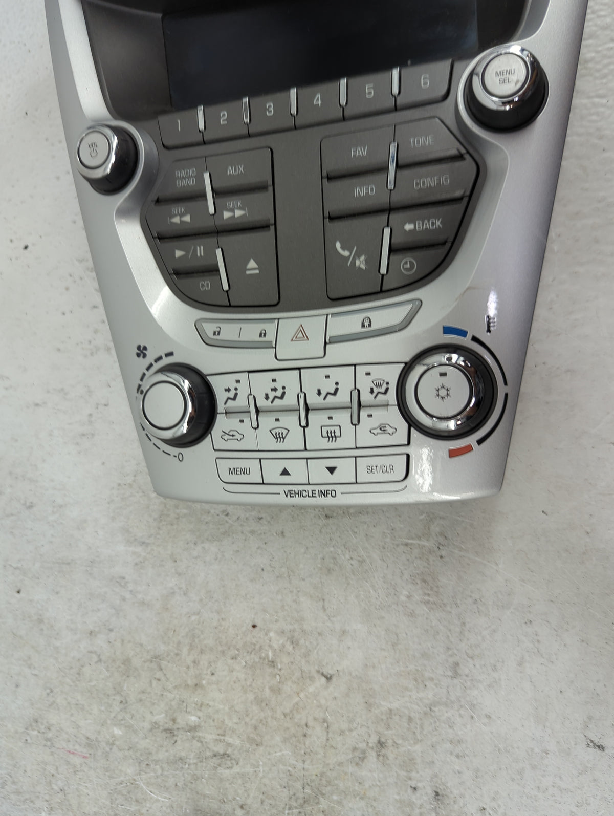 2010-2011 Chevrolet Equinox Radio Control Panel 1488878 - Oemusedautoparts1.com