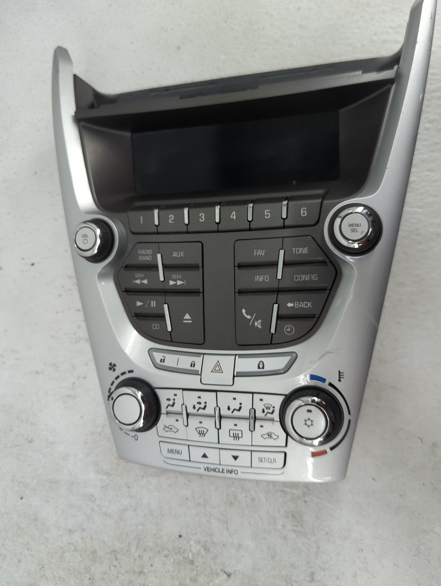 2010-2011 Chevrolet Equinox Radio Control Panel 1488878 - Oemusedautoparts1.com