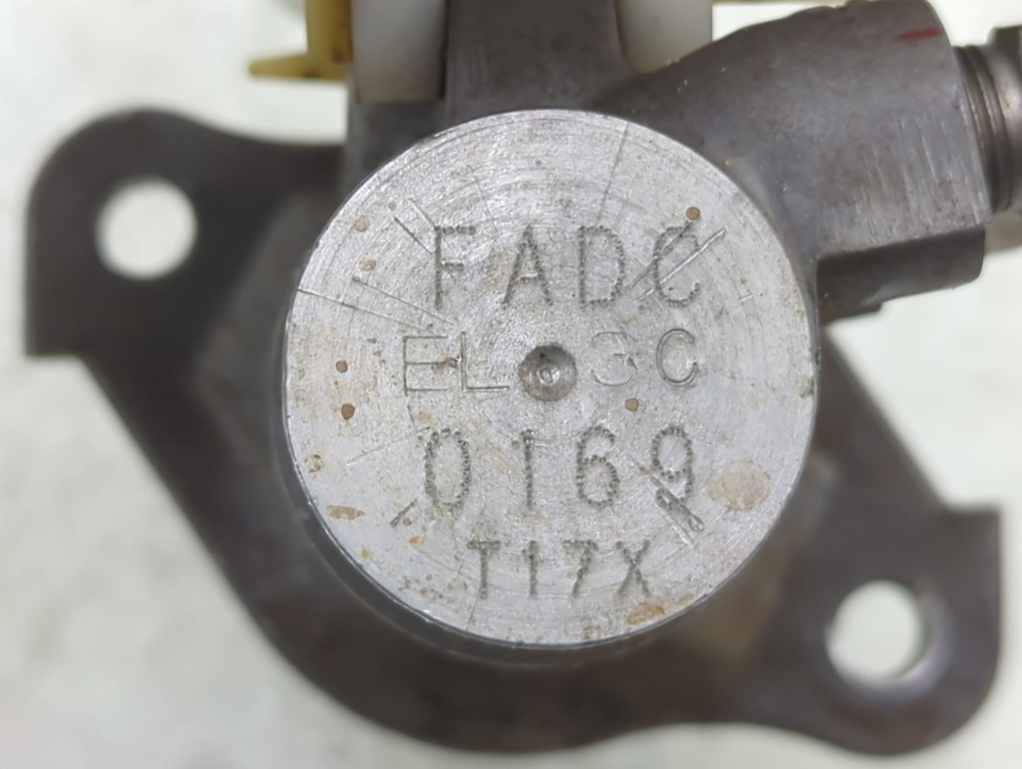 2010-2010 Chevrolet Equinox Brake Master Cylinder 1489096 - Oemusedautoparts1.com