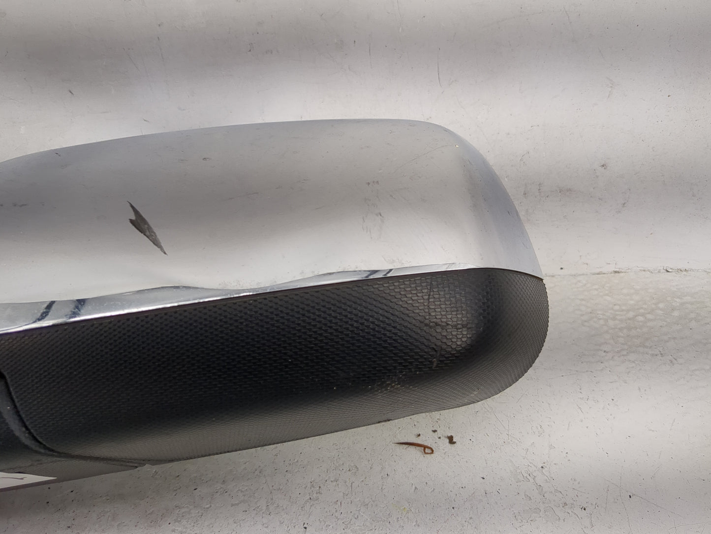 2010-2011 Chevrolet Equinox Driver Side View Mirror - Left Door Mirror OEM Used - Oemusedautoparts1.com