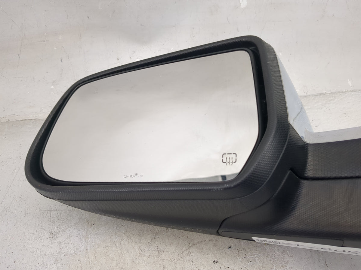 2010-2011 Chevrolet Equinox Driver Side View Mirror - Left Door Mirror OEM Used - Oemusedautoparts1.com