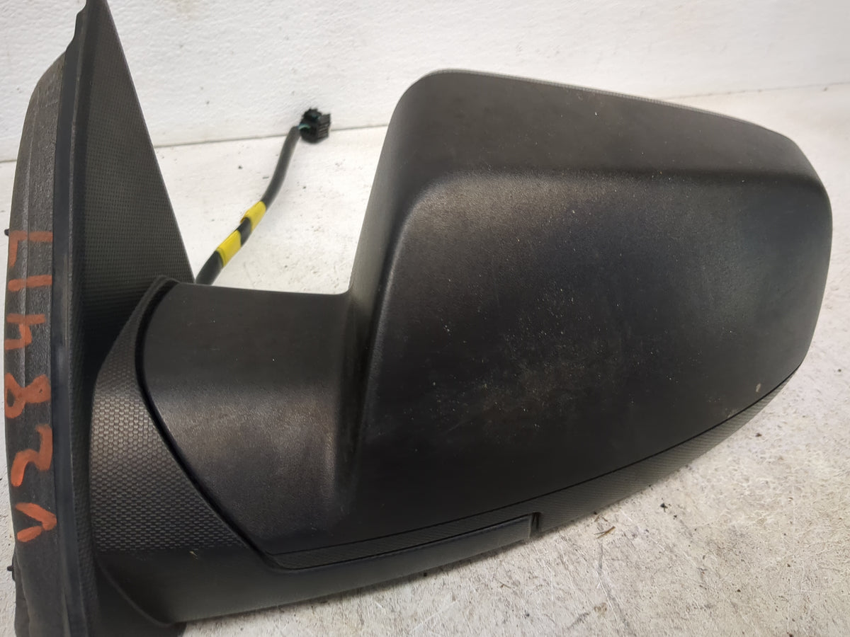 2010-2011 Chevrolet Equinox Driver Side View Mirror - Left Door Mirror OEM Used - Oemusedautoparts1.com