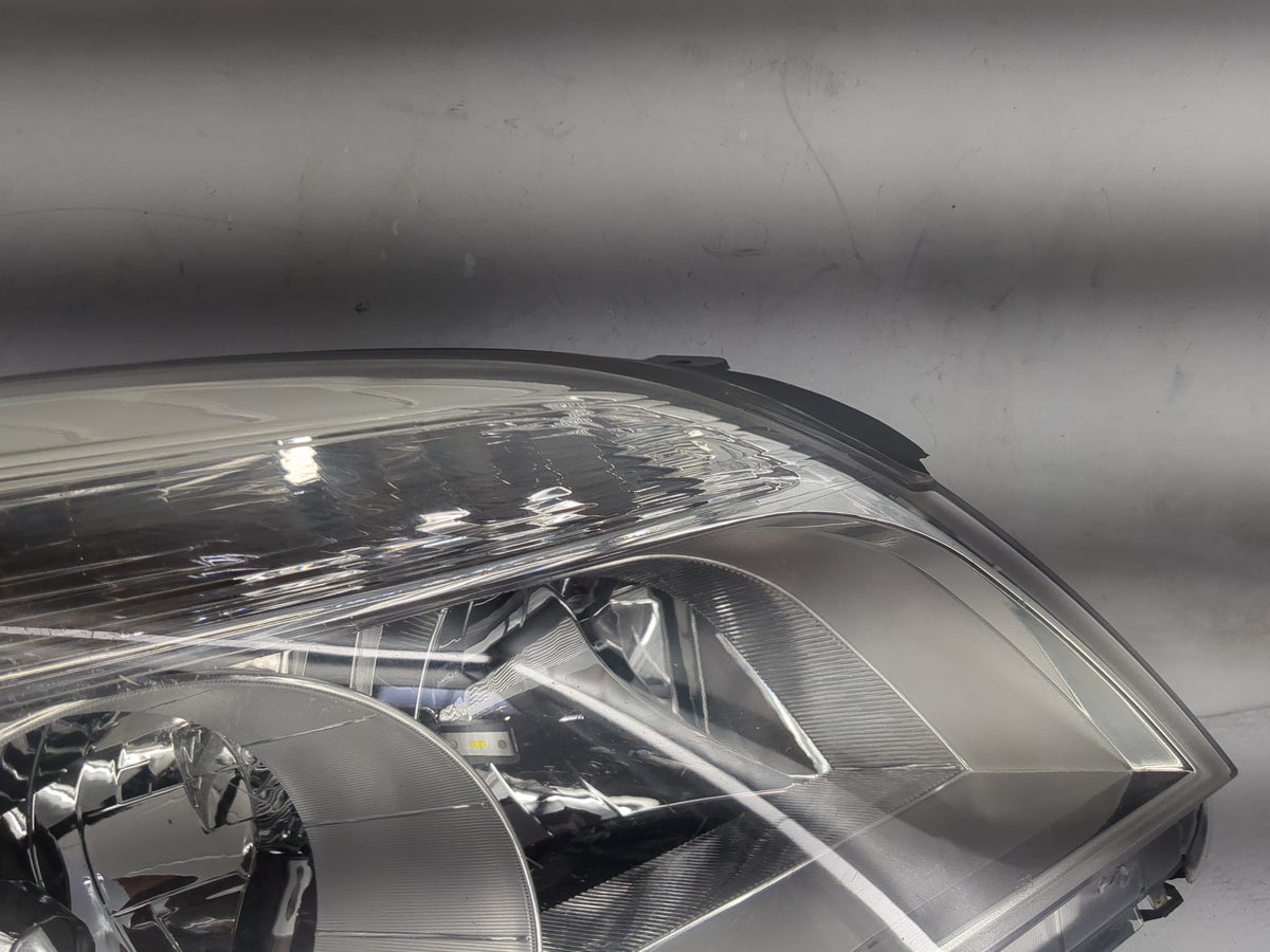 2010 Chevrolet Equinox Passenger Right Oem Head Light Headlight Lamp 1518791 - Oemusedautoparts1.com