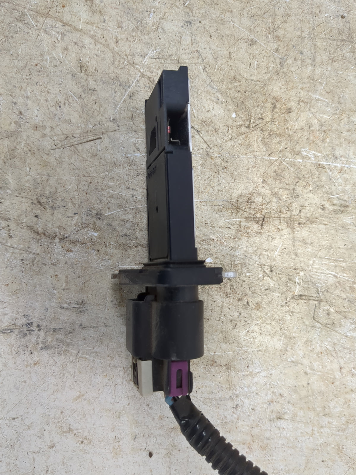 2010-2011 Chevrolet Equinox Mass Air Flow Meter Maf Sensor 1520206 - Oemusedautoparts1.com