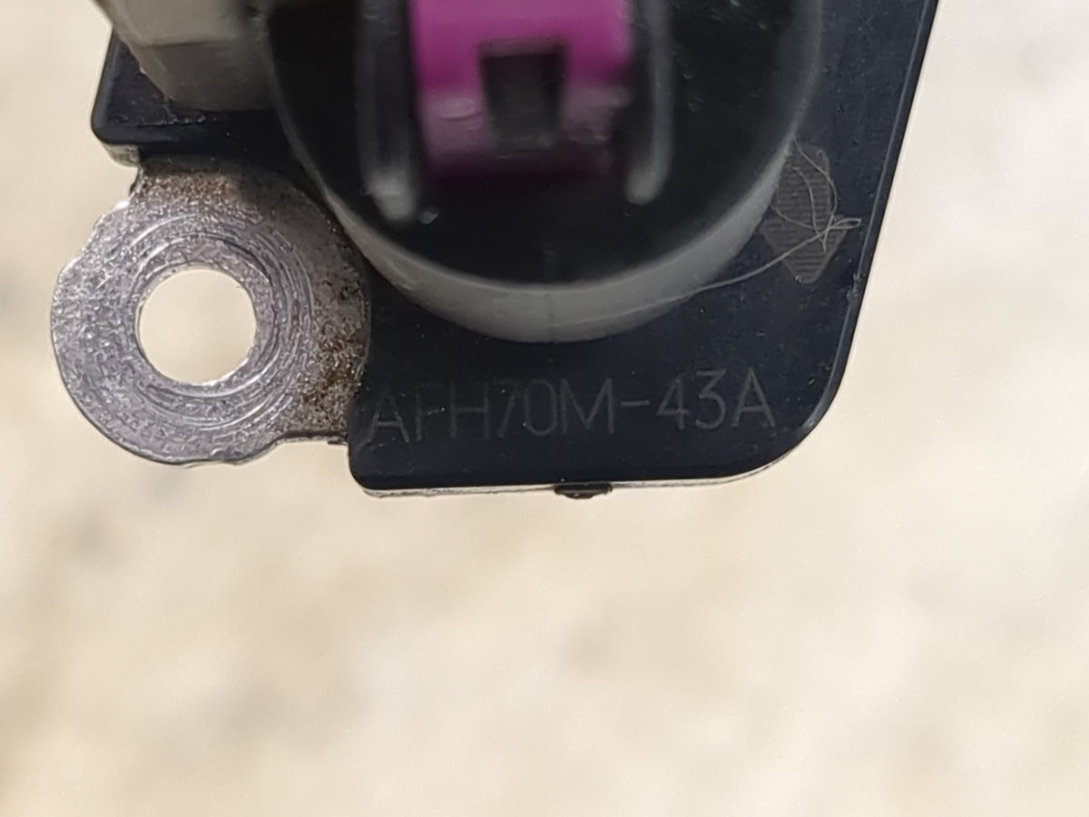 2010-2011 Chevrolet Equinox Mass Air Flow Meter Maf Sensor 1520206 - Oemusedautoparts1.com