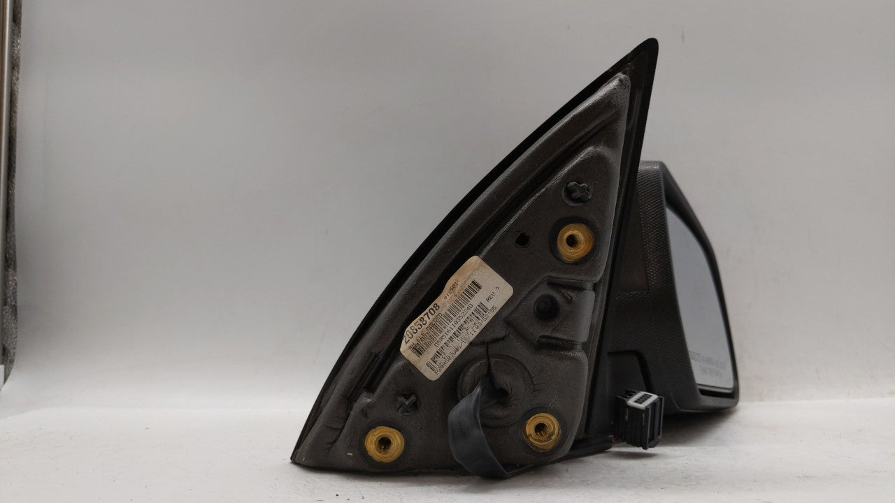 2010-2011 Chevrolet Equinox Passenger Side View Mirror - Right Door Mirror OEM Used - Oemusedautoparts1.com