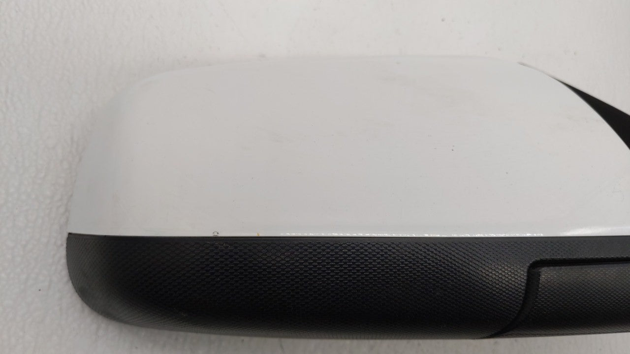 2010-2011 Chevrolet Equinox Passenger Side View Mirror - Right Door Mirror OEM Used - Oemusedautoparts1.com
