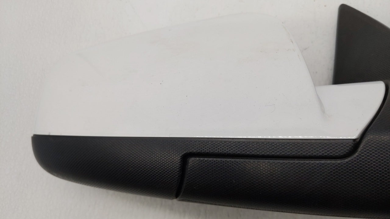 2010-2011 Chevrolet Equinox Passenger Side View Mirror - Right Door Mirror OEM Used - Oemusedautoparts1.com