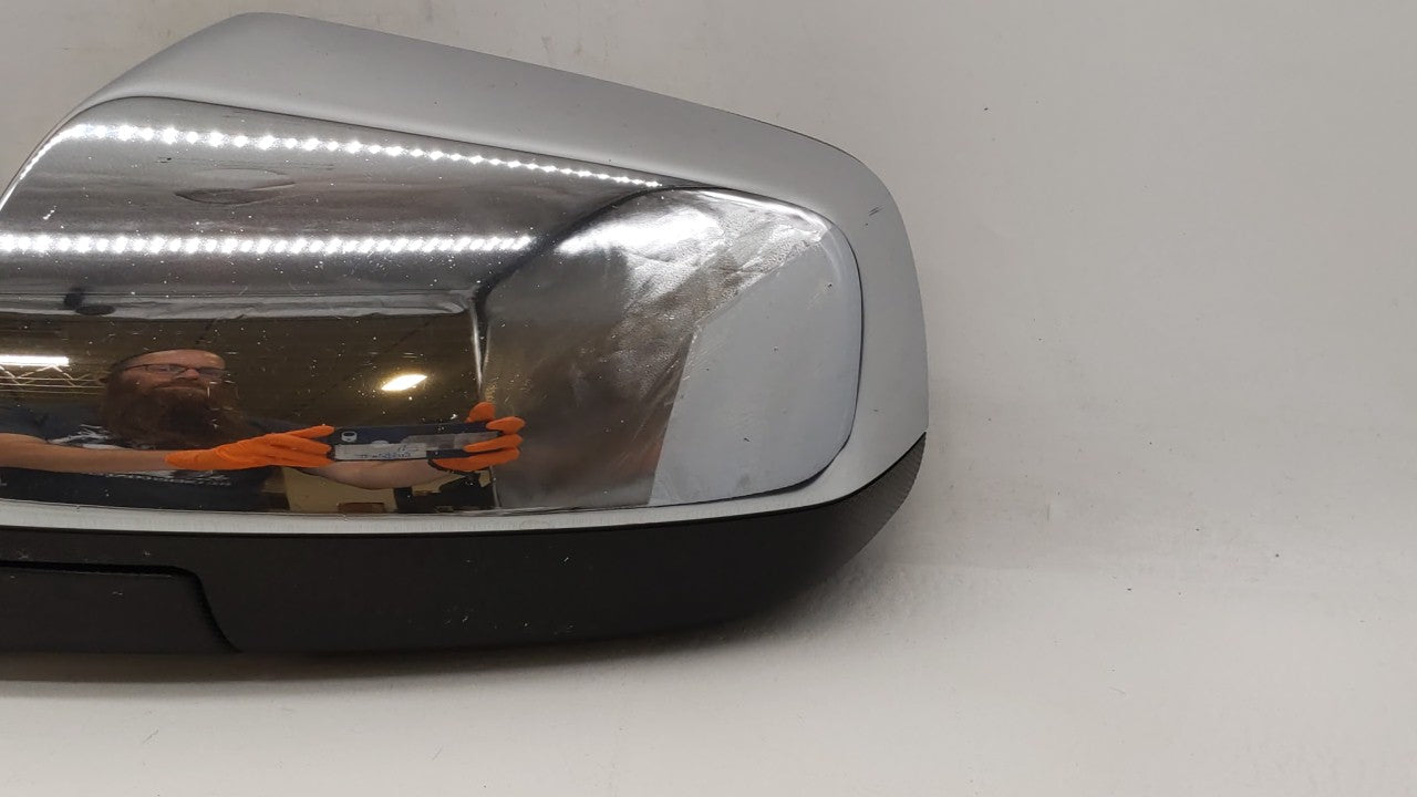 2010-2011 Chevrolet Equinox Driver Side View Mirror - Left Door Mirror OEM Used - Oemusedautoparts1.com