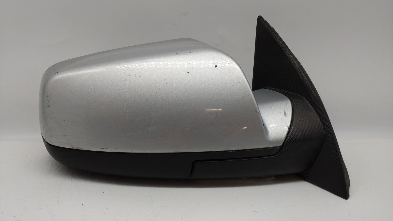 2010-2011 Chevrolet Equinox Passenger Side View Mirror - Right Door Mirror OEM Used - Oemusedautoparts1.com