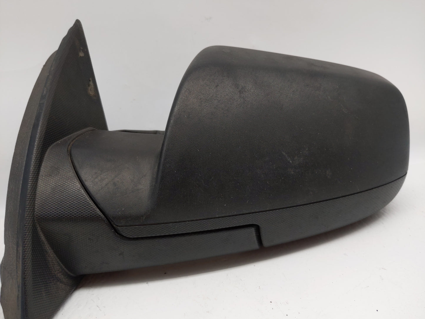 2010-2011 Chevrolet Equinox Driver Side View Mirror - Left Door Mirror OEM Used - Oemusedautoparts1.com