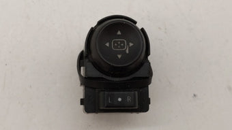 compare product 2010-2017 Chevrolet Equinox Master Power Window Switch Replacement Driver Side Left P/N:20846189 25946838 Fits OEM Used Auto Parts