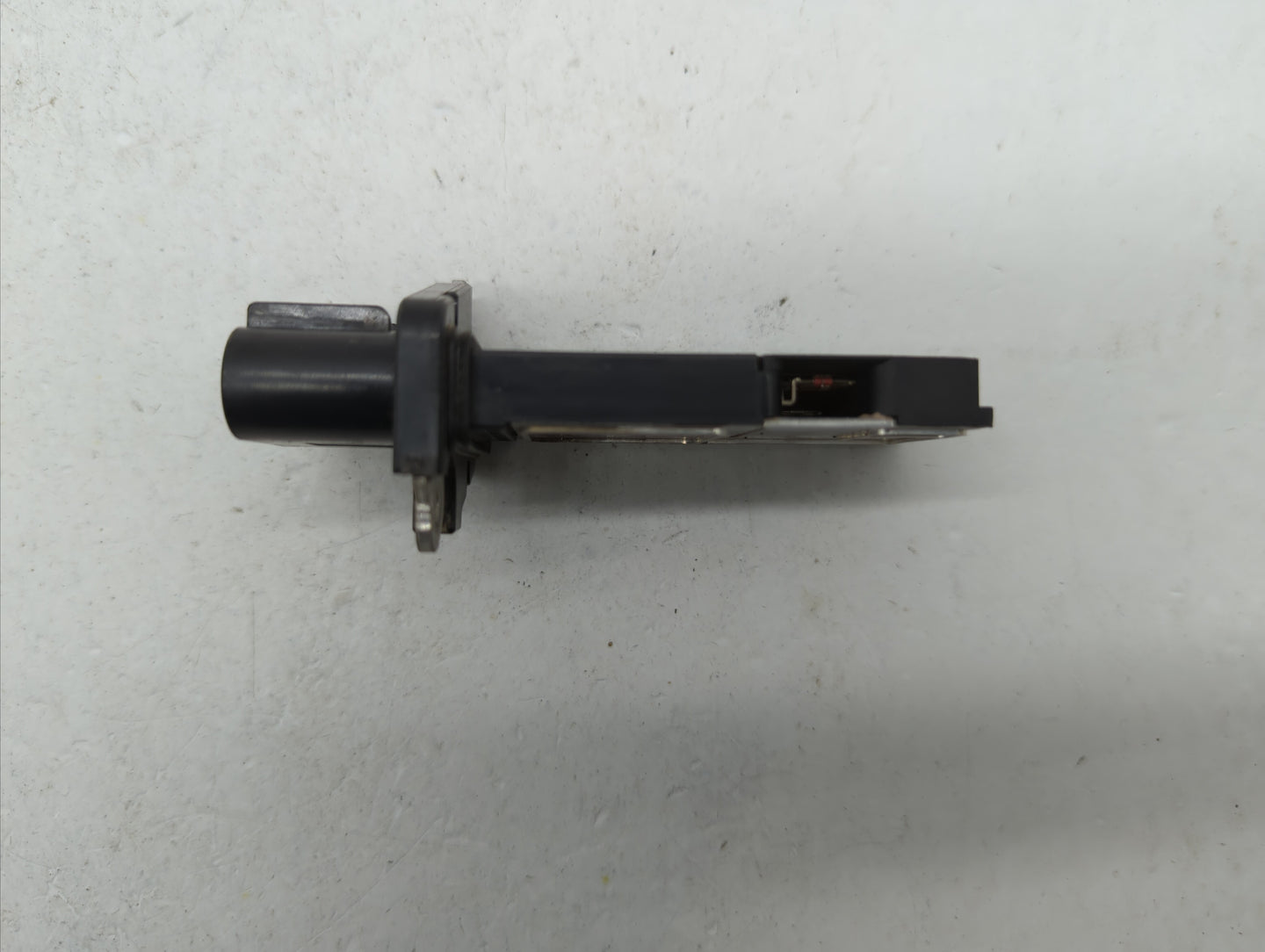 2010-2011 Chevrolet Equinox Mass Air Flow Meter Maf - Oemusedautoparts1.com